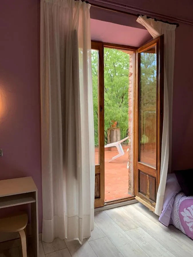 Hotel Rural La Soleia D'Oix 0*, Oix Spain